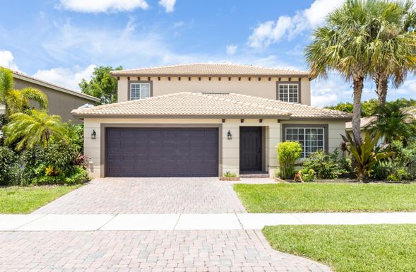 2048 Newport Isles, Port Saint Lucie, FL 34953