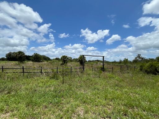 19145 270th, Okeechobee, FL 34972