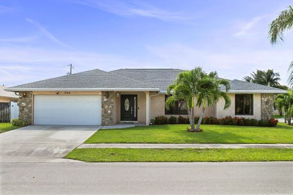 1334 Caribbean, Lantana, FL 33462