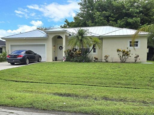 1933 Cheltenham, Port Saint Lucie, FL 34983