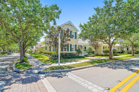 138 Poinciana, Jupiter, FL 33458