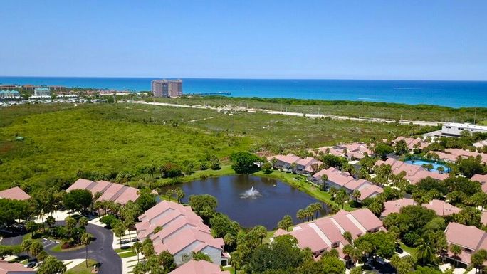 302 Sea Oats, Juno Beach, FL 33408