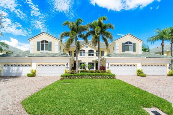 109 Palm Point, Palm Beach Gardens, FL 33418