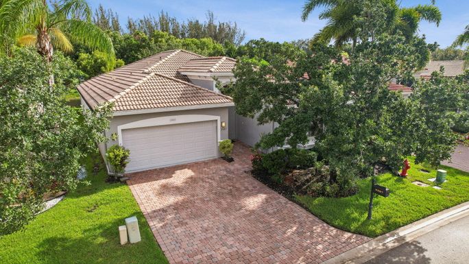 9587 Positano, Lake Worth, FL 33467