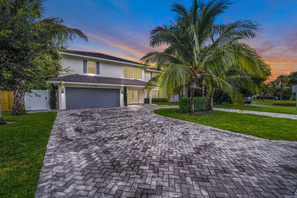 769 7th, Boca Raton, FL 33486