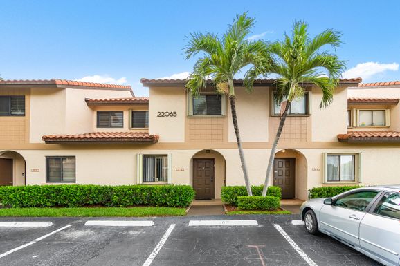 22065 Las Brisas, Boca Raton, FL 33433