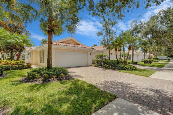 653 Hudson Bay, Palm Beach Gardens, FL 33410