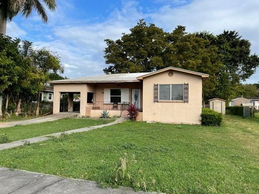 148 Flame, Pahokee, FL 33476