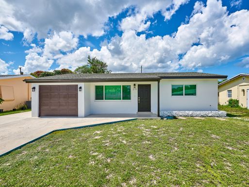 215 8th, Boynton Beach, FL 33435