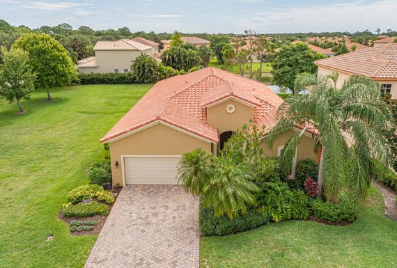 5582 55th, Vero Beach, FL 32967