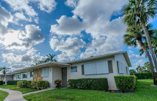 2671 Emory, West Palm Beach, FL 33415