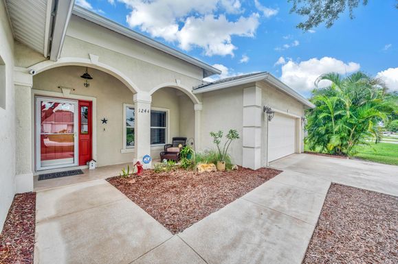 1244 Amboy, Port Saint Lucie, FL 34953