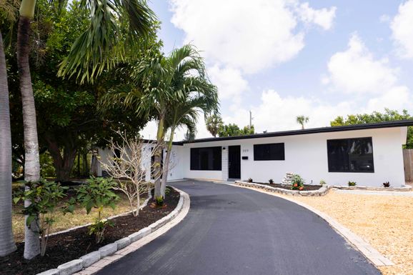 309 30, Wilton Manors, FL 33311