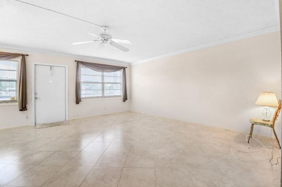 284 Wellington K, West Palm Beach, FL 33417