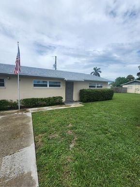 5086 Michigan, West Palm Beach, FL 33415