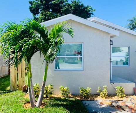 1727 Holman, North Palm Beach, FL 33408