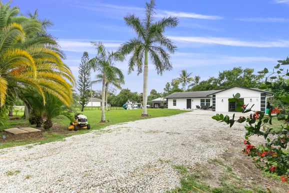 18978 Orange Grove, The Acreage, FL 33470