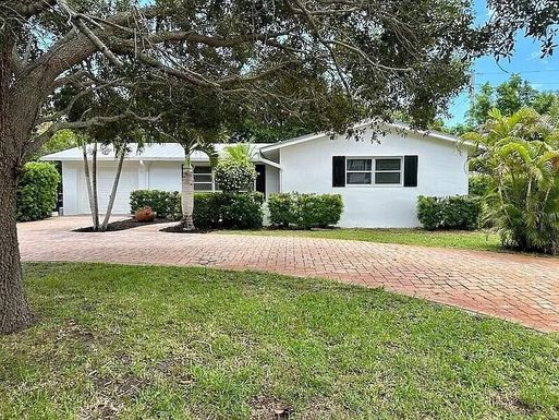 421 Edgewood, Stuart, FL 34996