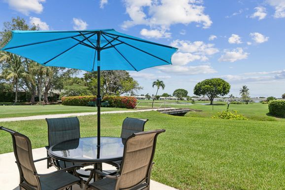 300 Golfview, Boynton Beach, FL 33426