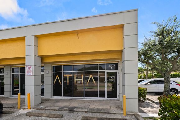 2201 Seacrest, Delray Beach, FL 33444