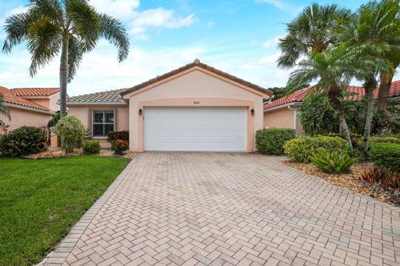 5068 Corbel Lake, Boynton Beach, FL 33437