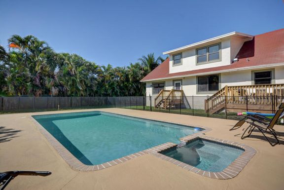 3855 5th, Boca Raton, FL 33431