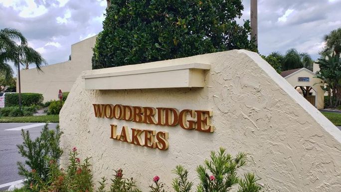 1571 Woodbridge Lakes, West Palm Beach, FL 33406