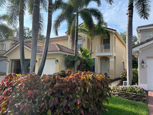 8492 Breezy Oak, Boynton Beach, FL 33473