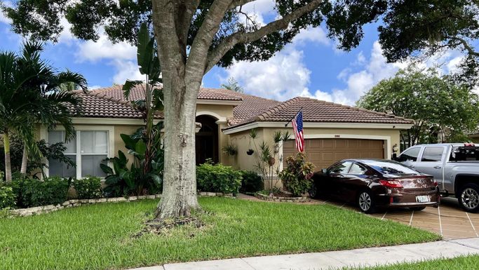 6790 Las Colinas, Lake Worth, FL 33463