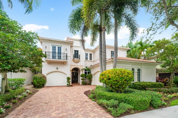 17952 Villa Club, Boca Raton, FL 33496