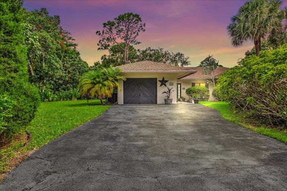 7669 Greenlake, Boynton Beach, FL 33436