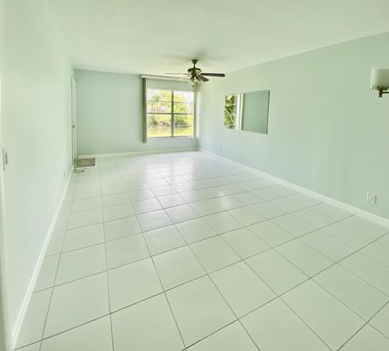 12023 Greenway, Royal Palm Beach, FL 33411