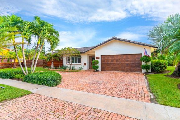 1502 5th, Boca Raton, FL 33486