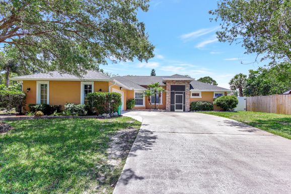 1402 Preston, Port Saint Lucie, FL 34983