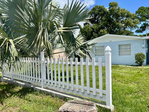 948 Kanner, Fort Pierce, FL 34982