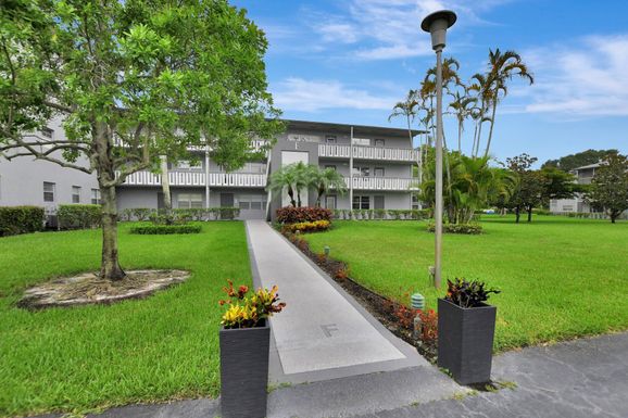 224 Suffolk F, Boca Raton, FL 33434