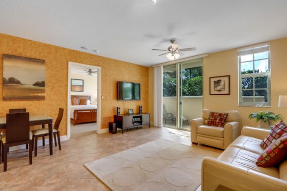 610 Clematis, West Palm Beach, FL 33401