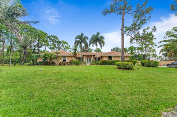 14465 86th, The Acreage, FL 33470