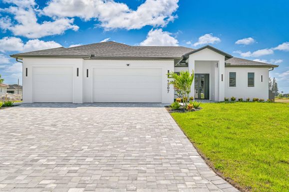 1307 40th, Cape Coral, FL 33993