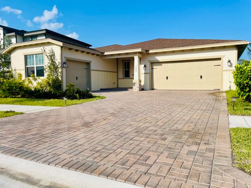 1400 Sterling Pine, Loxahatchee, FL 33470