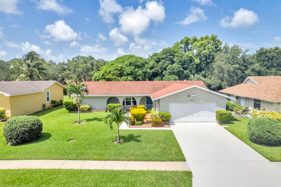 3917 Heath, West Palm Beach, FL 33407