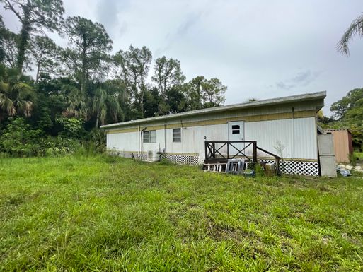 4667 83rd, Palm City, FL 34990