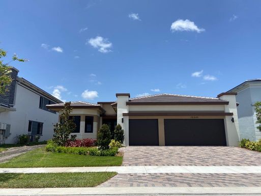 10885 Coral, Parkland, FL 33076