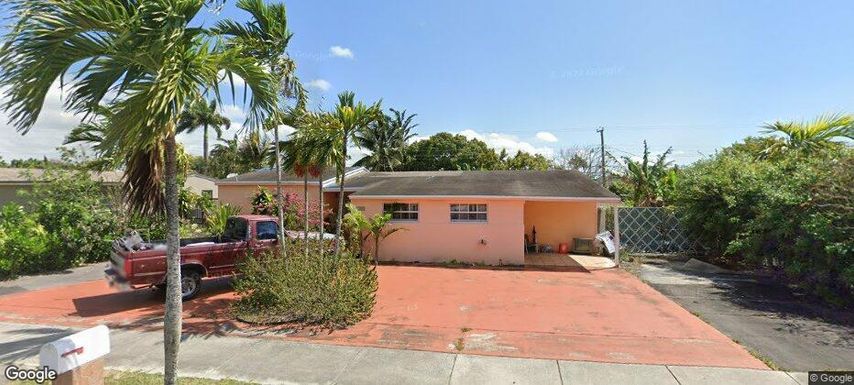 5365 97th, Miami, FL 33165