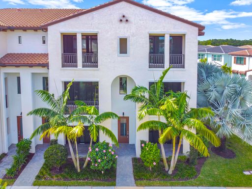 8110 Hobbes, Palm Beach Gardens, FL 33418