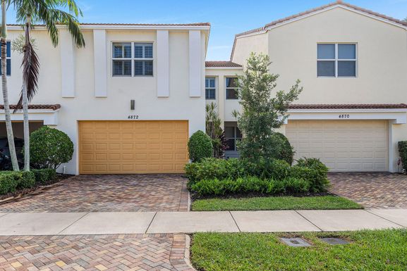 4872 16th, Boca Raton, FL 33431