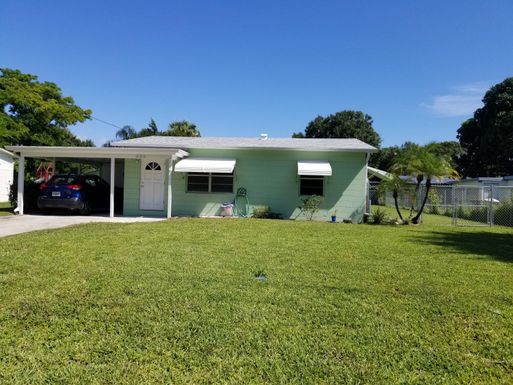 222 Hialeah, Fort Pierce, FL 34982