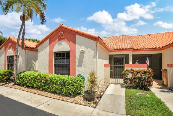 63 Centennial, Deerfield Beach, FL 33442