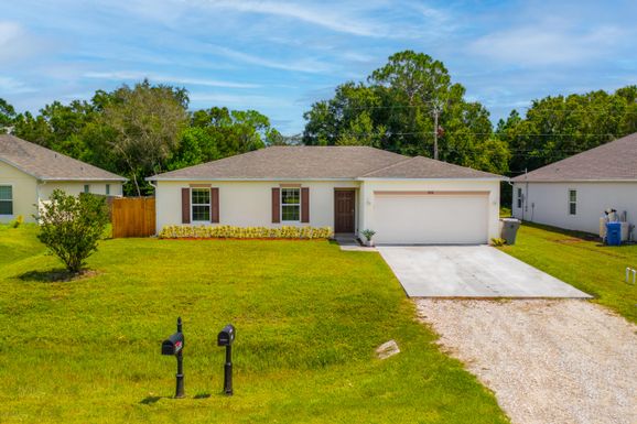 8950 100th, Vero Beach, FL 32967