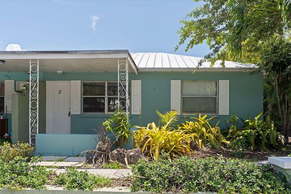 9 Detroit, Lake Worth, FL 33461
